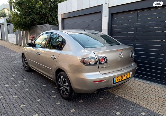 מודעת רכב מאזדה 3 2