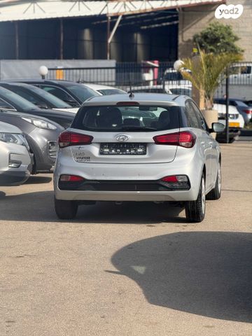 מודעת רכב יונדאי i20