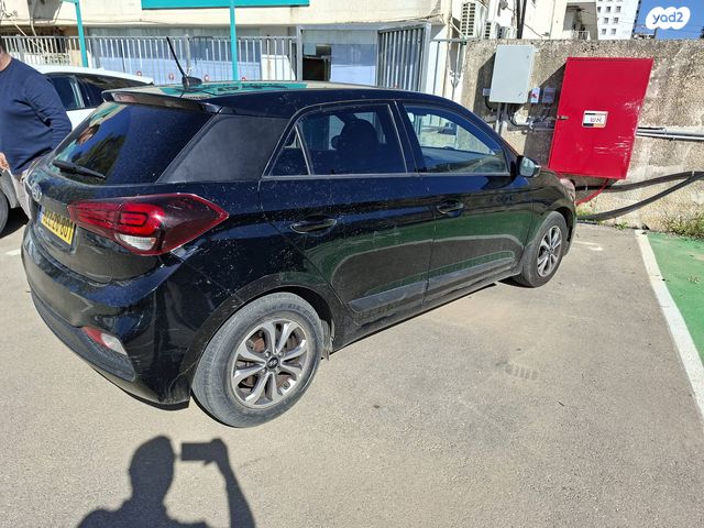 מודעת רכב יונדאי i20
