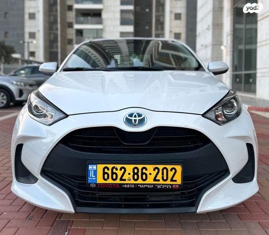 מודעת רכב טויוטה יאריס
