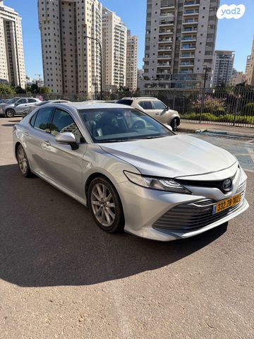 מודעת רכב טויוטה קאמרי