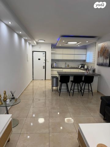 יהודה הנשיא 13