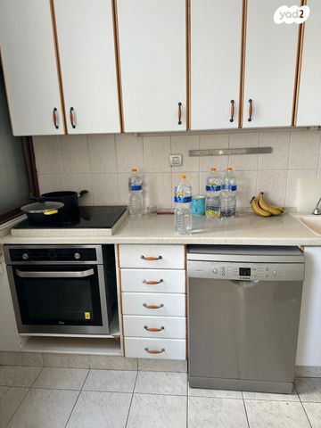 הרב הרצוג 19