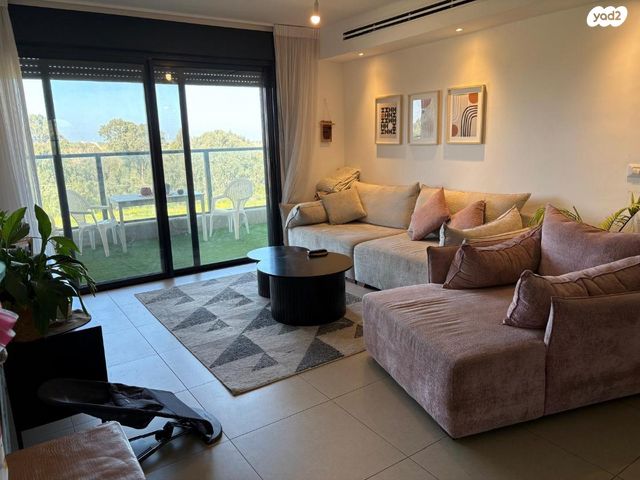 שדרות הרצל 54