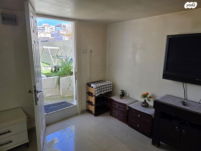 בבה אידלסון 6