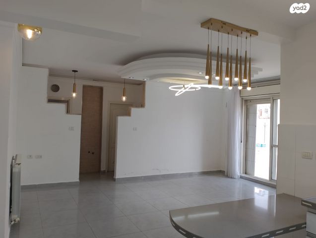 קדושת לוי 89