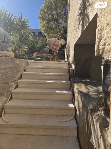 מורד נחל פרת 137