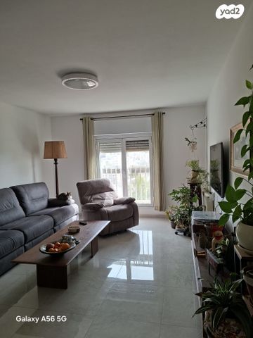 מרדכי אלקחי 47