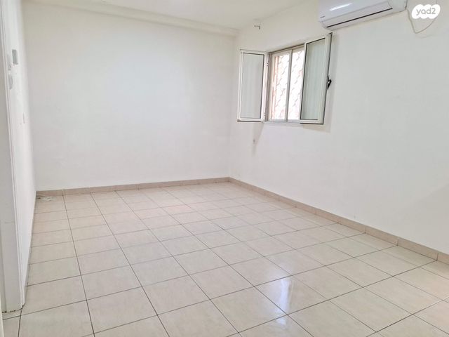 יעקב קינמון 10