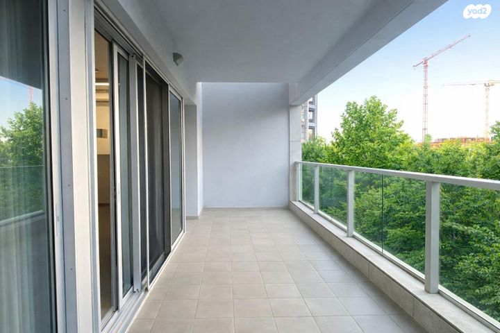 מודעת נכס, נווה גן, רמת השרון