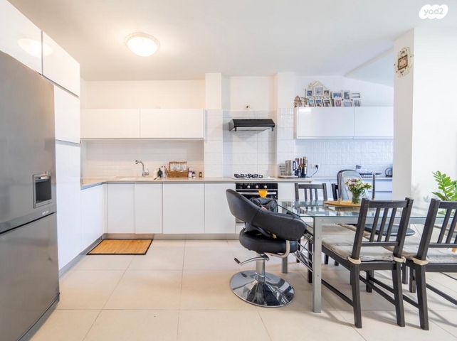 כיבוש העבודה 