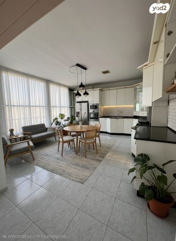 דירה, א' / צפון מזרח העיר, רחובות