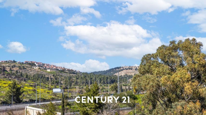 דופלקס למכירה בירושלים (תיווך) — 4