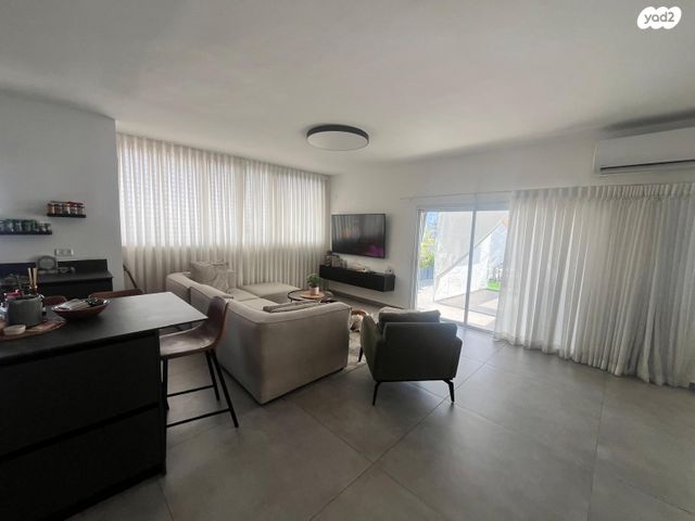 מודעת נכס, קרית גנים, ראשון לציון