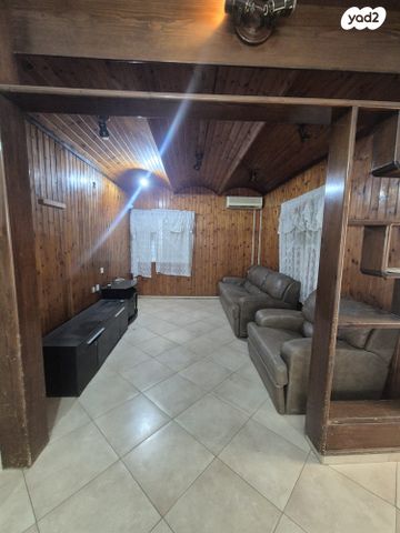 יוסף שפרינצק 