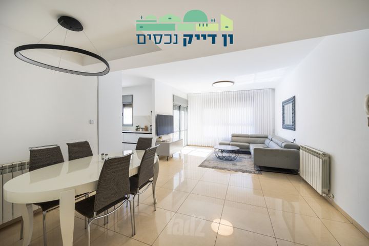 דירה למכירה בירושלים (תיווך) — 2