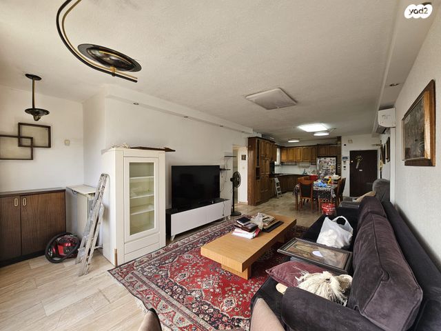 הגיבור האלמוני 44