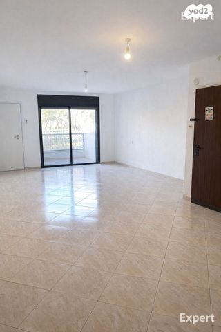 שדרות משה שרת 