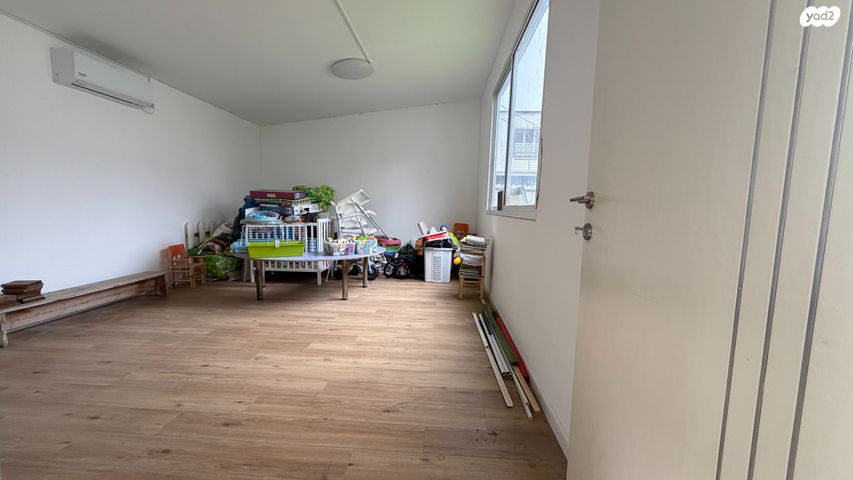 חנויות/ שטח מסחרי, נווה שאנן, חיפה