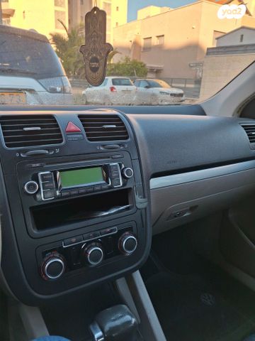 מודעת רכב פולקסווגן ג'טה 