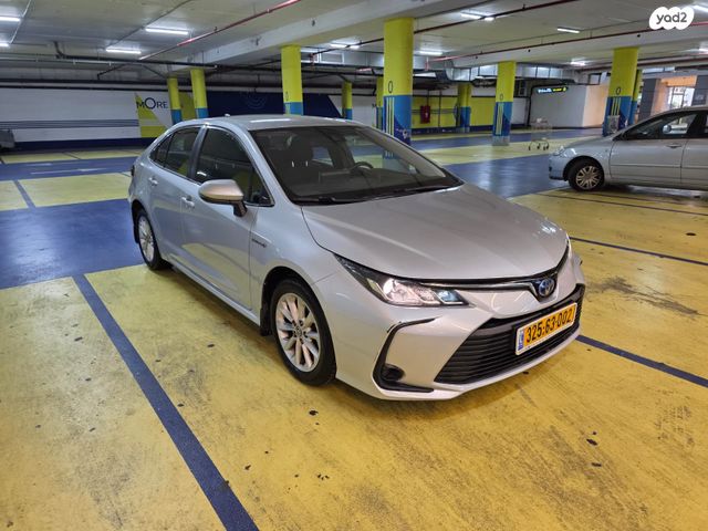 מודעת רכב טויוטה קורולה