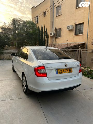 מודעת רכב סקודה ראפיד