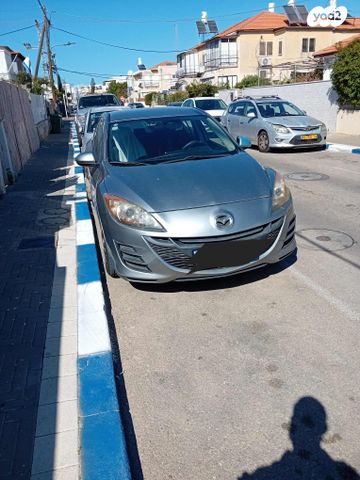 מודעת רכב מאזדה 3