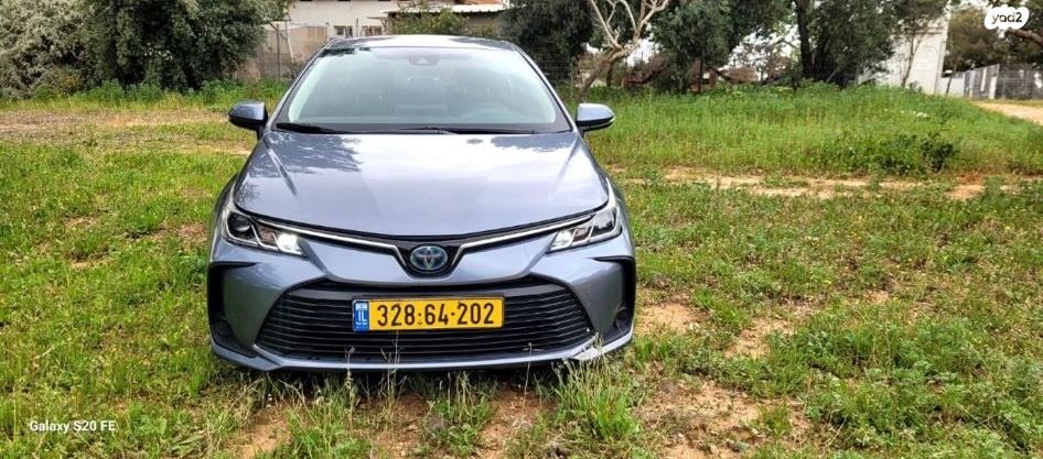 מודעת רכב טויוטה קורולה