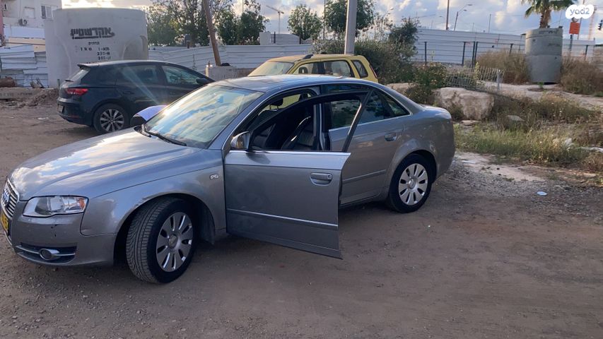 מודעת רכב אאודי A4