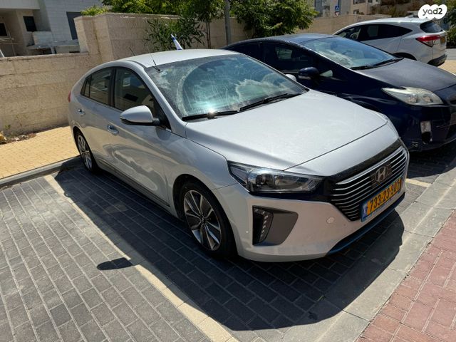 מודעת רכב יונדאי איוניק