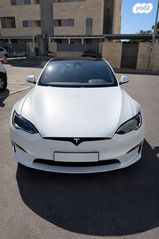 מודעת רכב טסלה מודל S
