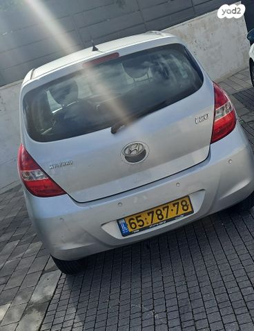 מודעת רכב יונדאי i20