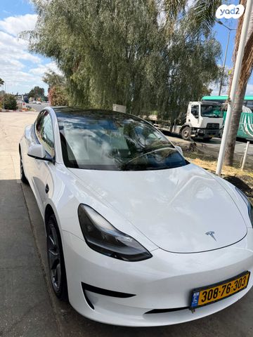 מודעת רכב טסלה מודל 3
