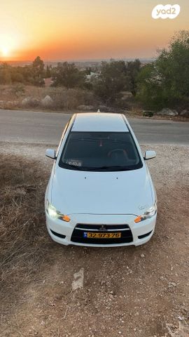 מודעת רכב מיצובישי לנסר