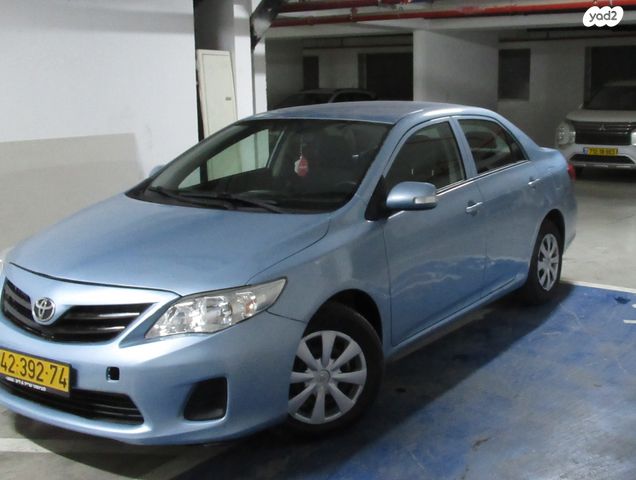 מודעת רכב טויוטה קורולה