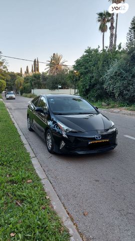 מודעת רכב טויוטה פריוס