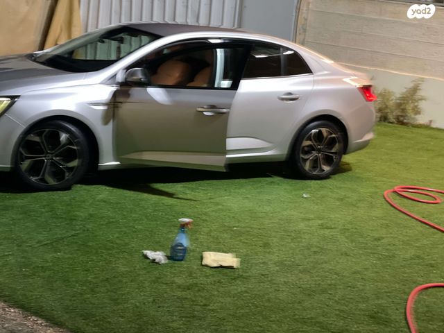 מודעת רכב רנו מגאן