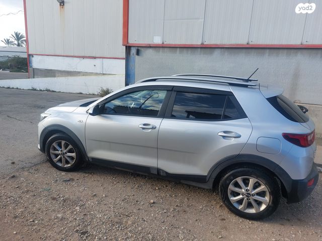 מודעת רכב קיה סטוניק