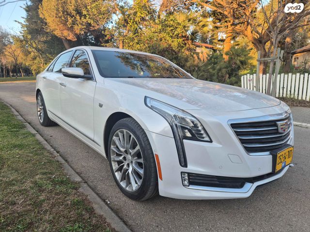 מודעת רכב קאדילק CT6