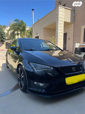 מודעת רכב סיאט לאון