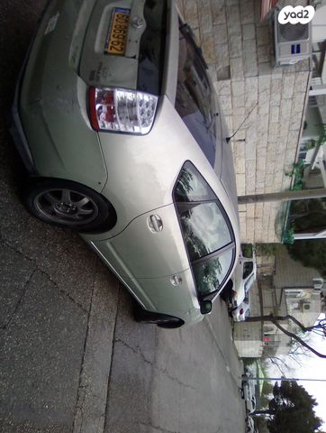 מודעת רכב טויוטה פריוס