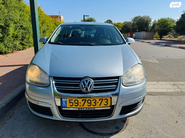 מודעת רכב פולקסווגן ג'טה 