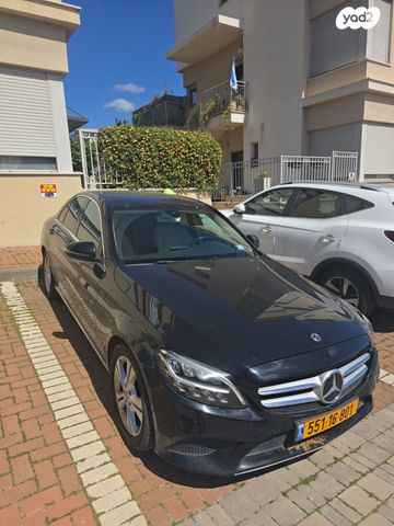 מודעת רכב מרצדס-בנץ C-class
