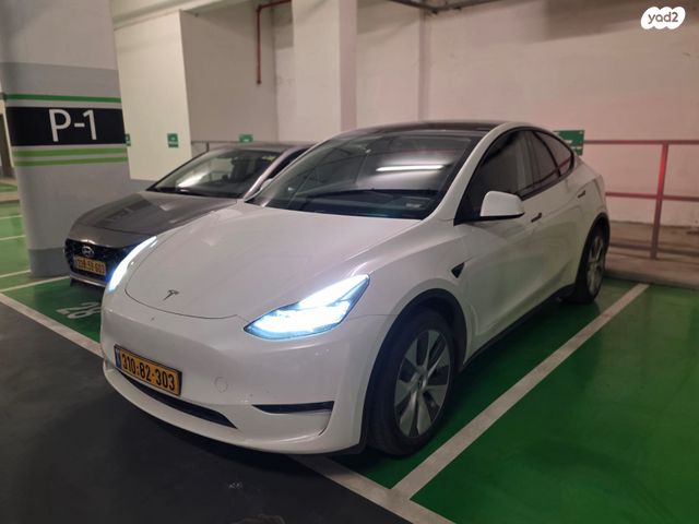 מודעת רכב טסלה מודל Y