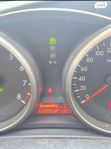 מודעת רכב מאזדה 3
