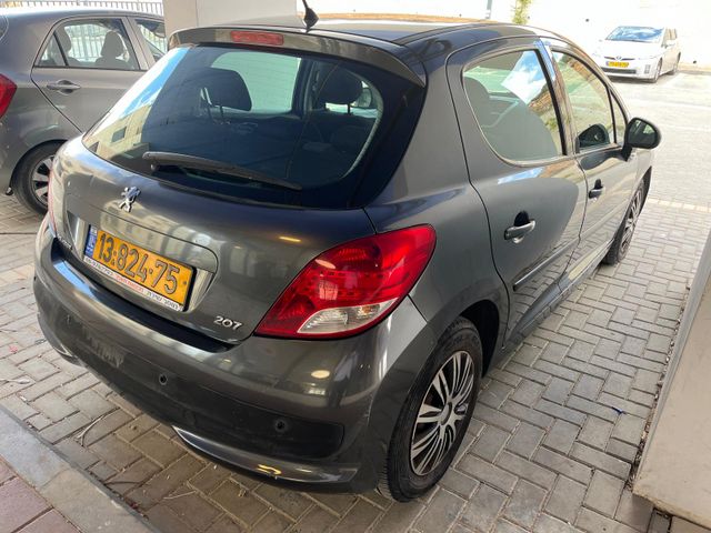 מודעת רכב פיג'ו 207