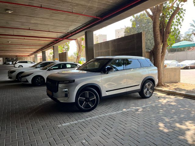 מודעת רכב ג'אקו J7