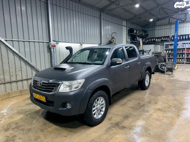 מודעת רכב טויוטה היילקס