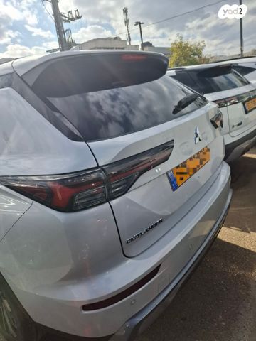 מודעת רכב מיצובישי אאוטלנדר