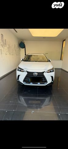 מודעת רכב לקסוס NX